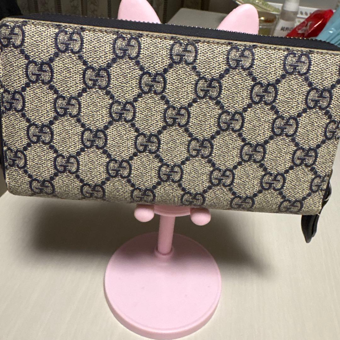 み*ー様 Gucci GGパターン 長財布 ベージュ/ネイビー