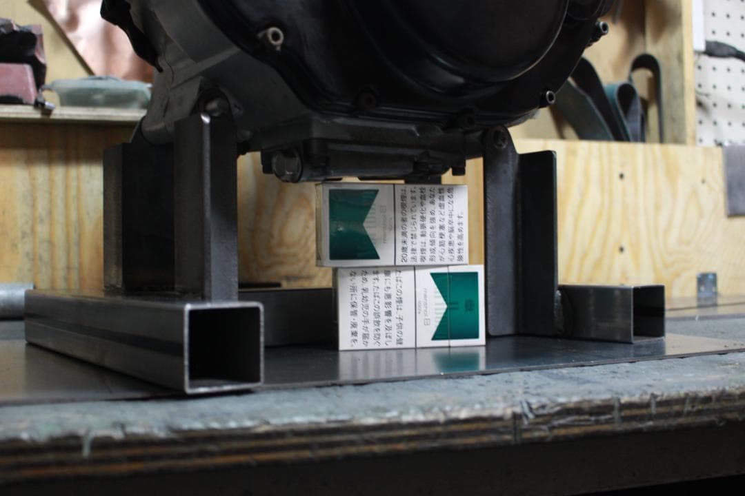 SR400 エンジンスタンド スチール 未塗装 メンテナンス ボアアップ