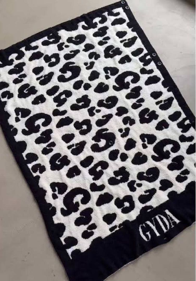 GYDA ノベルティ ブランケット