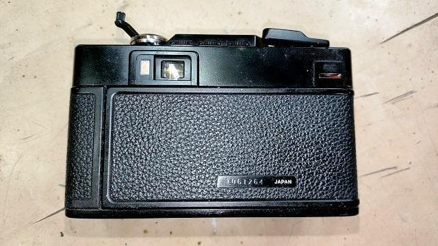美品　通電・基本動作確認　『ミノルタ　 minolta HI-MATIC』