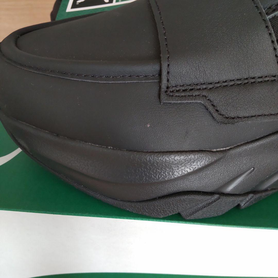 【新品タグ付き】　プーマ　ローファー　24センチ