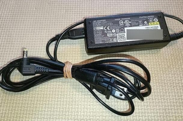 富士通 ノートA574/M　SSD256GB 25H2最新 　　　快速　整備済品