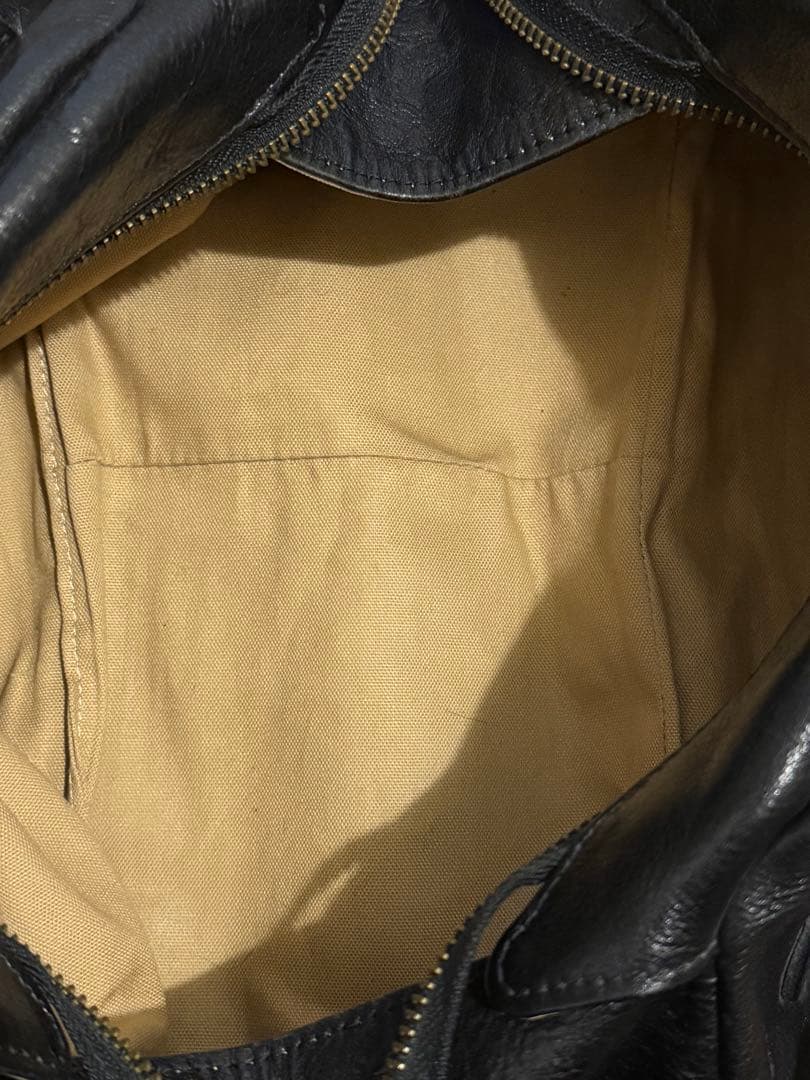 超希少【Vivienne Westwood 】チャーム付きレザーミニボストン