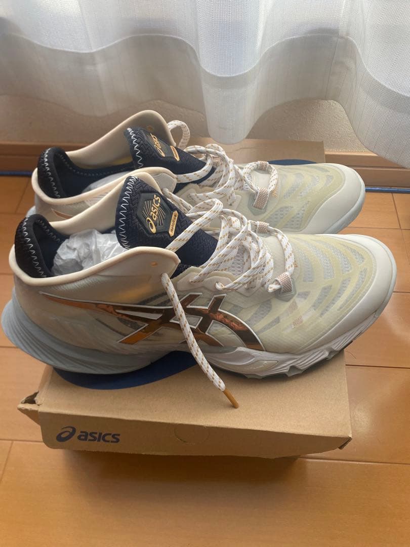 シューズ ASICS RISE