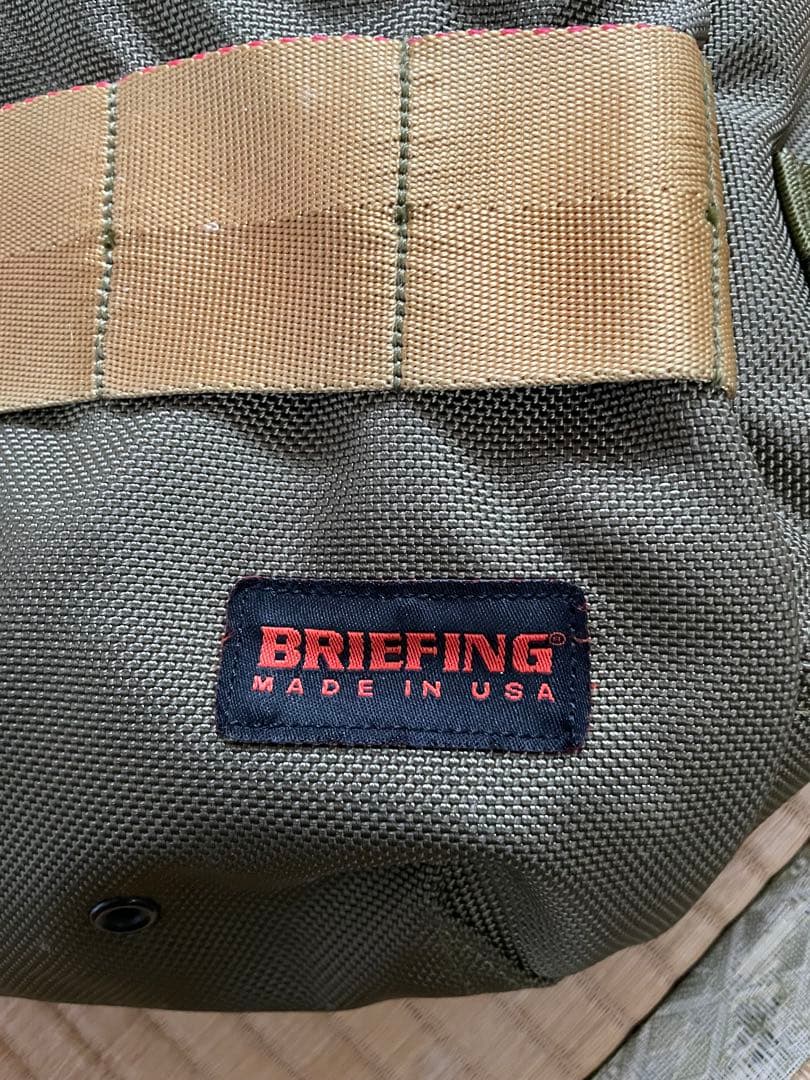 アメリカ製 BRIEFING デイトリッパー 廃盤カラー オリーブ