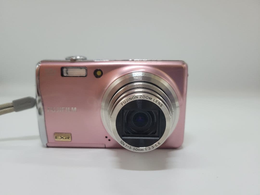 [美品] FUJIFILM FinePix F70EXR デジタルカメラ ピンク