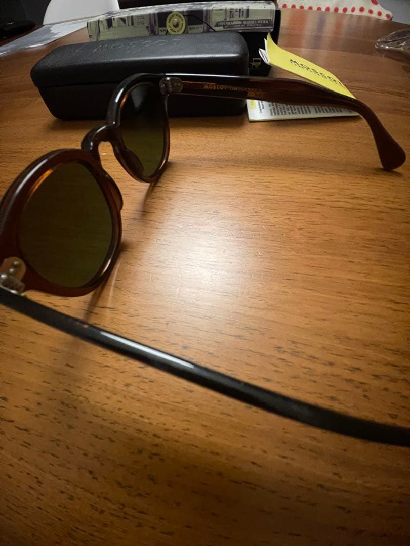 正規品　MOSCOT ORIGINALS NYC ブラウンサングラスレムトッシュ