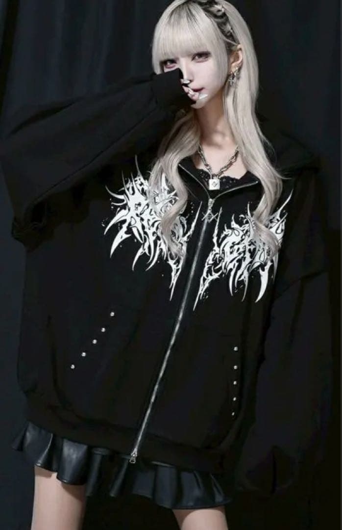 新品未開封 オーバーサイズ グラフィックプリント レフレム ZIPパーカー