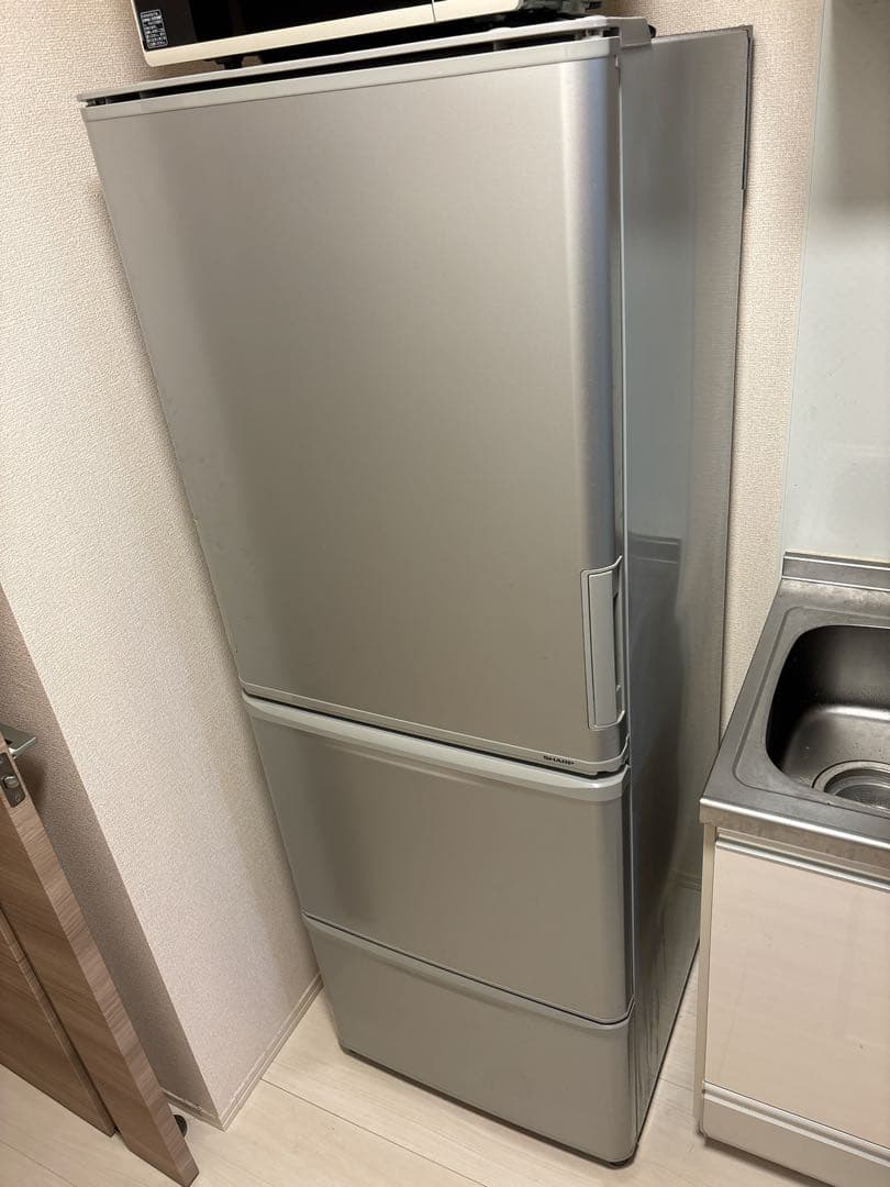 【美品】送料込み SHARP 冷蔵庫 345L SJ-WA35B-S