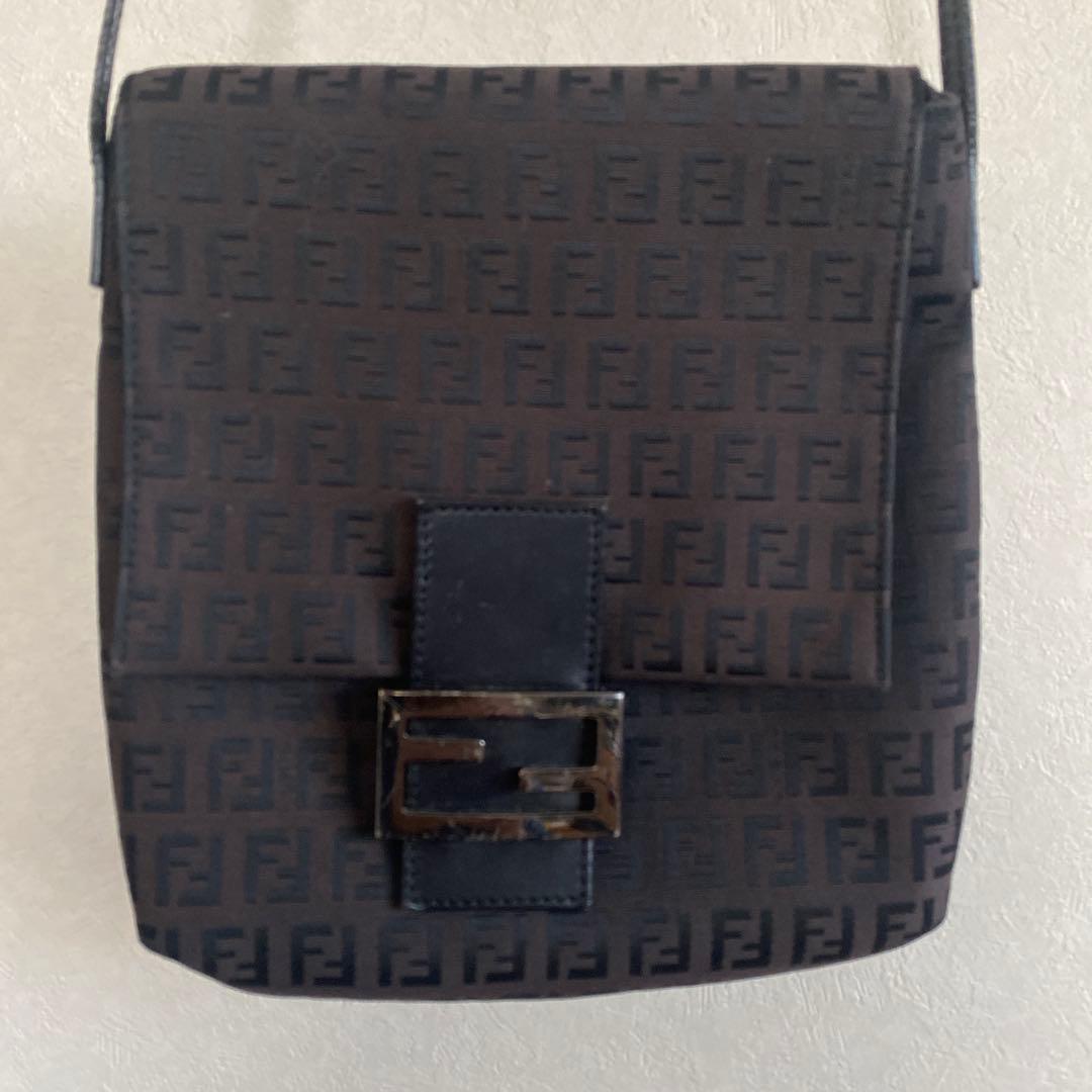 USED ★FENDI ズッカ柄 ショルダーバッグ ナイロンキャンバス