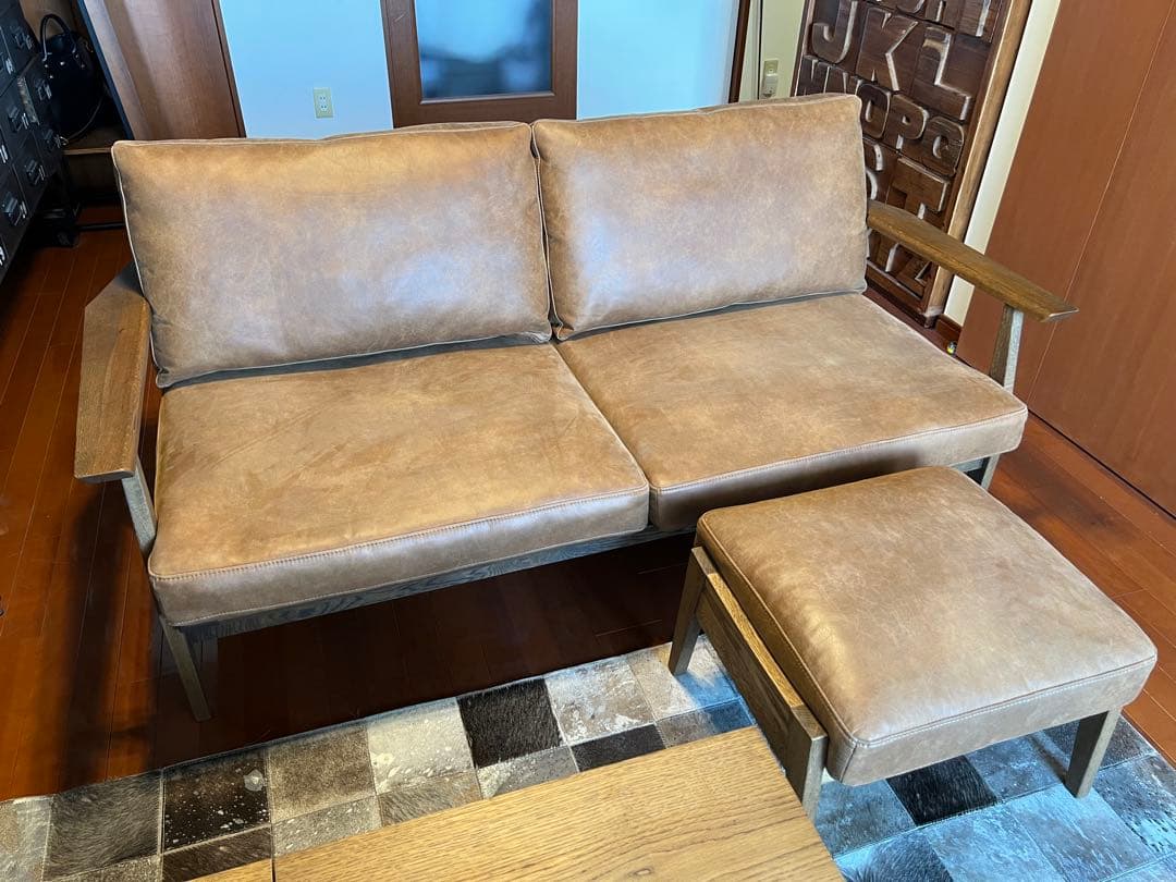 22日までオーカー(ジクロ)ソファ 2.5人掛　オットマン付属　クラッシュゲート