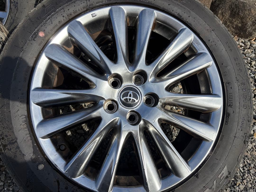 トヨタ純正ハリアー着用　ホイール4本セット235/55R18