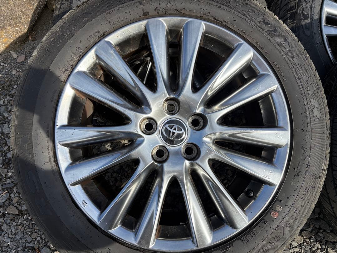 トヨタ純正ハリアー着用　ホイール4本セット235/55R18