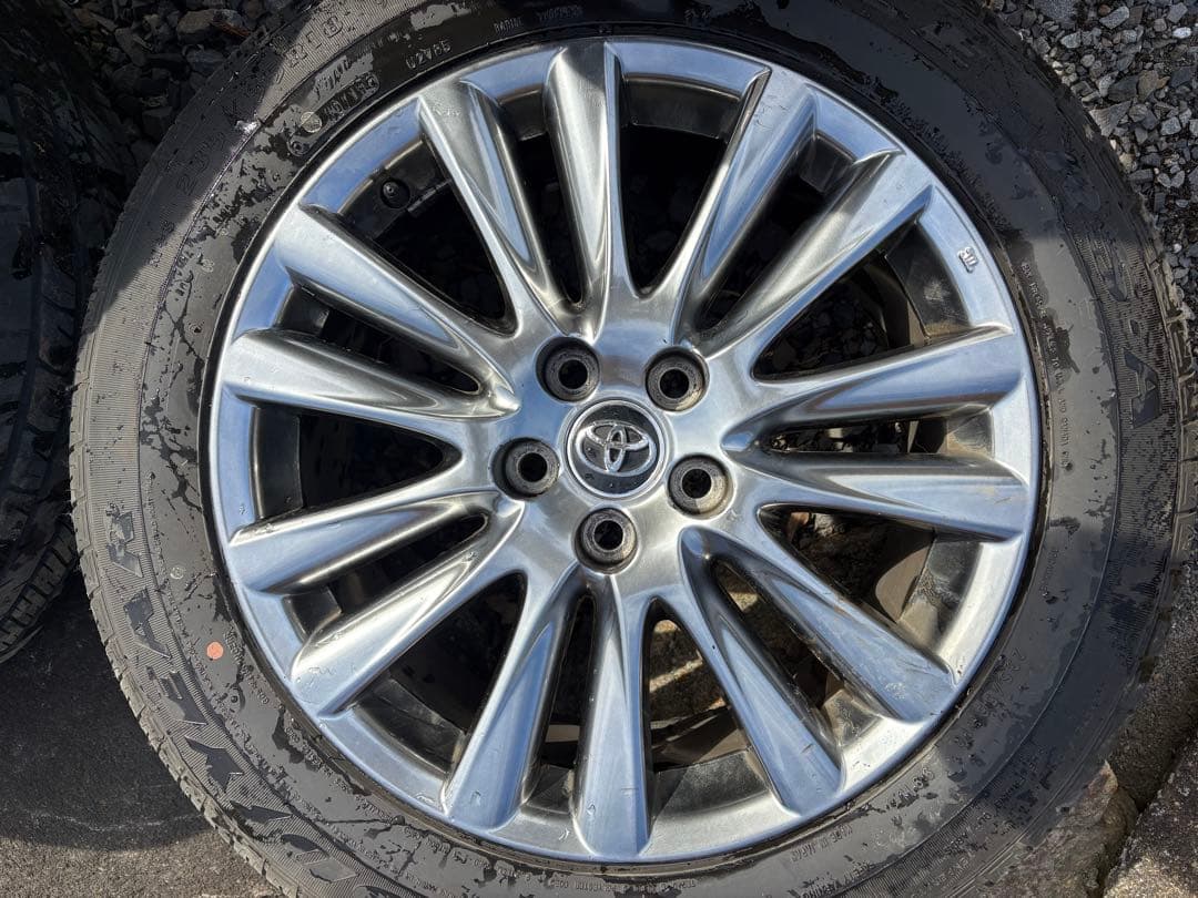 トヨタ純正ハリアー着用　ホイール4本セット235/55R18