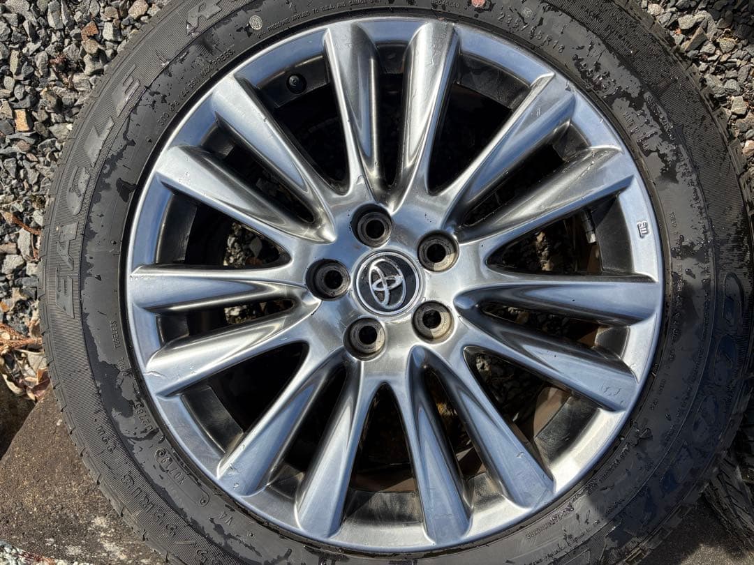 トヨタ純正ハリアー着用　ホイール4本セット235/55R18