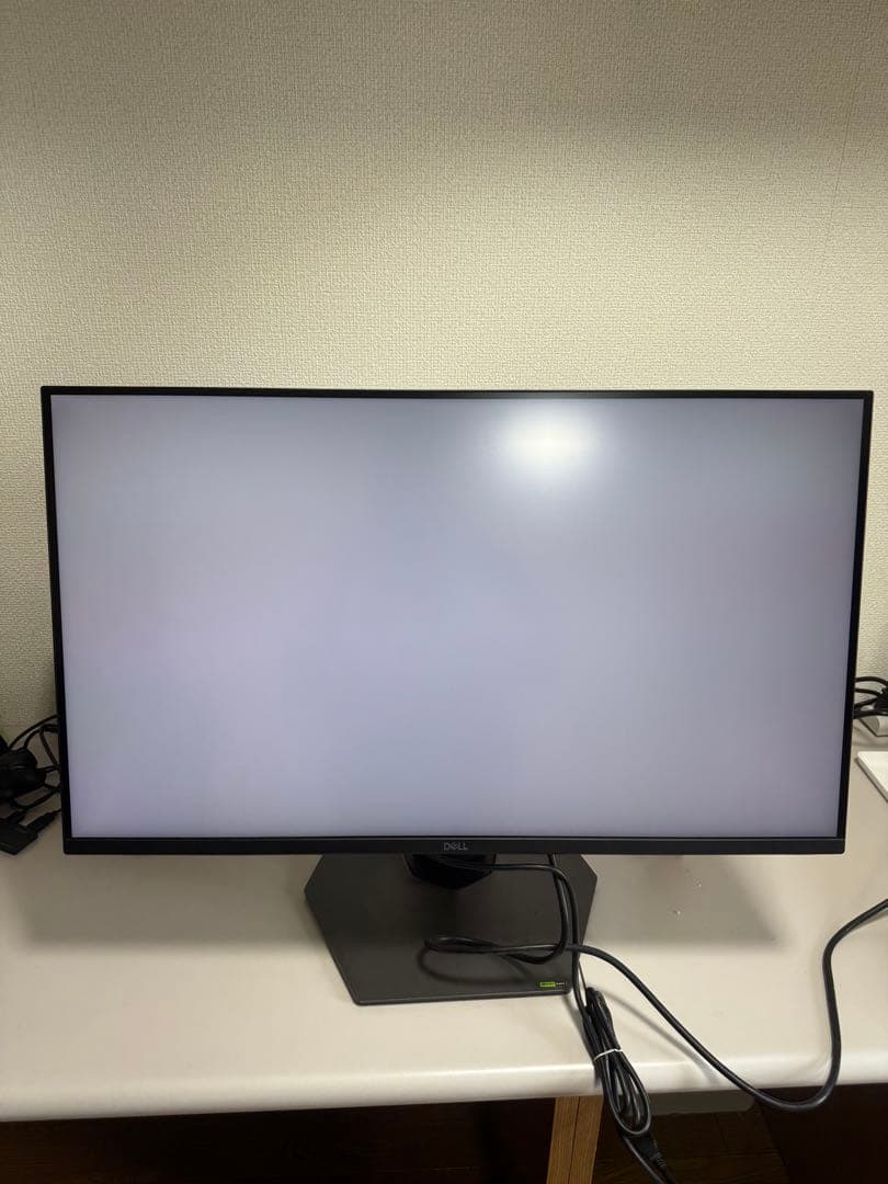 ゲーミングモニターDELL 32インチ 4K 144Hz