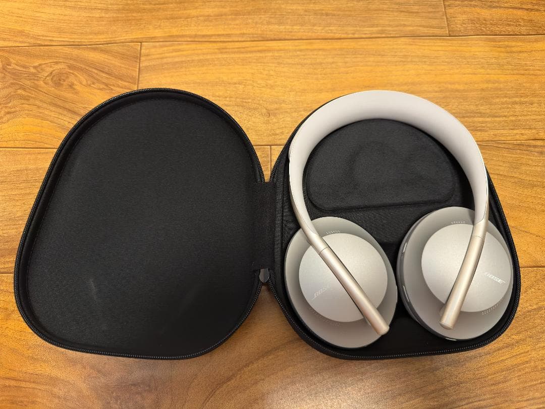 ヘッドホン Bose Noise Cancelling Headphones 700