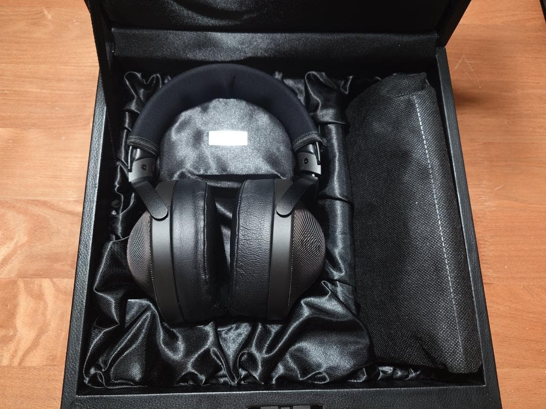 SONY MDR-Z1R & MUC-B20SB1 & キャリングケース