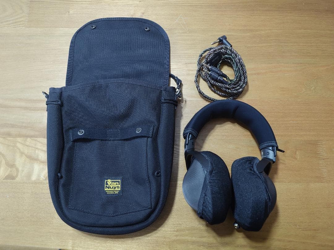 SONY MDR-Z1R & MUC-B20SB1 & キャリングケース