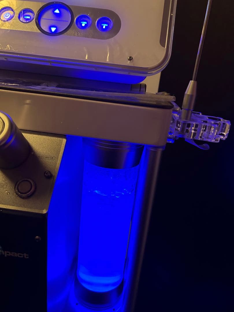 水素フェイシャル　ハイドロインパクト　業務用エステ　毛穴洗浄　　頭皮洗浄