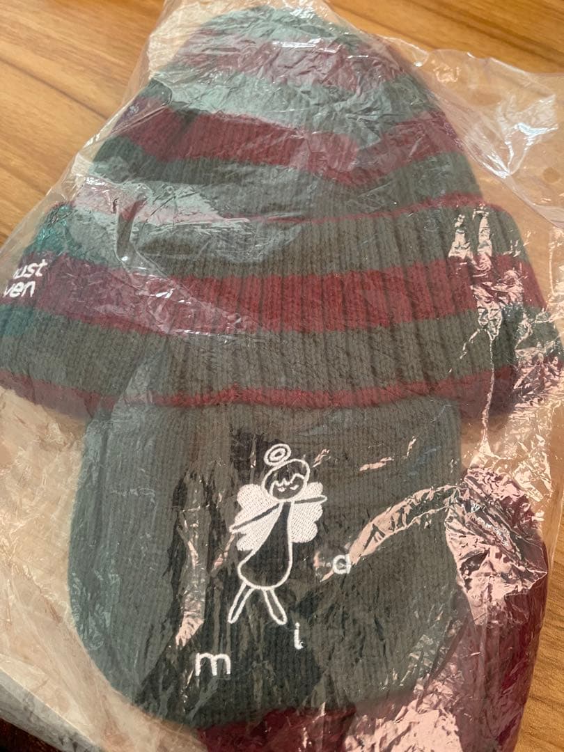 あいみょん　ヘブンズ・ベーカリー　ニット帽