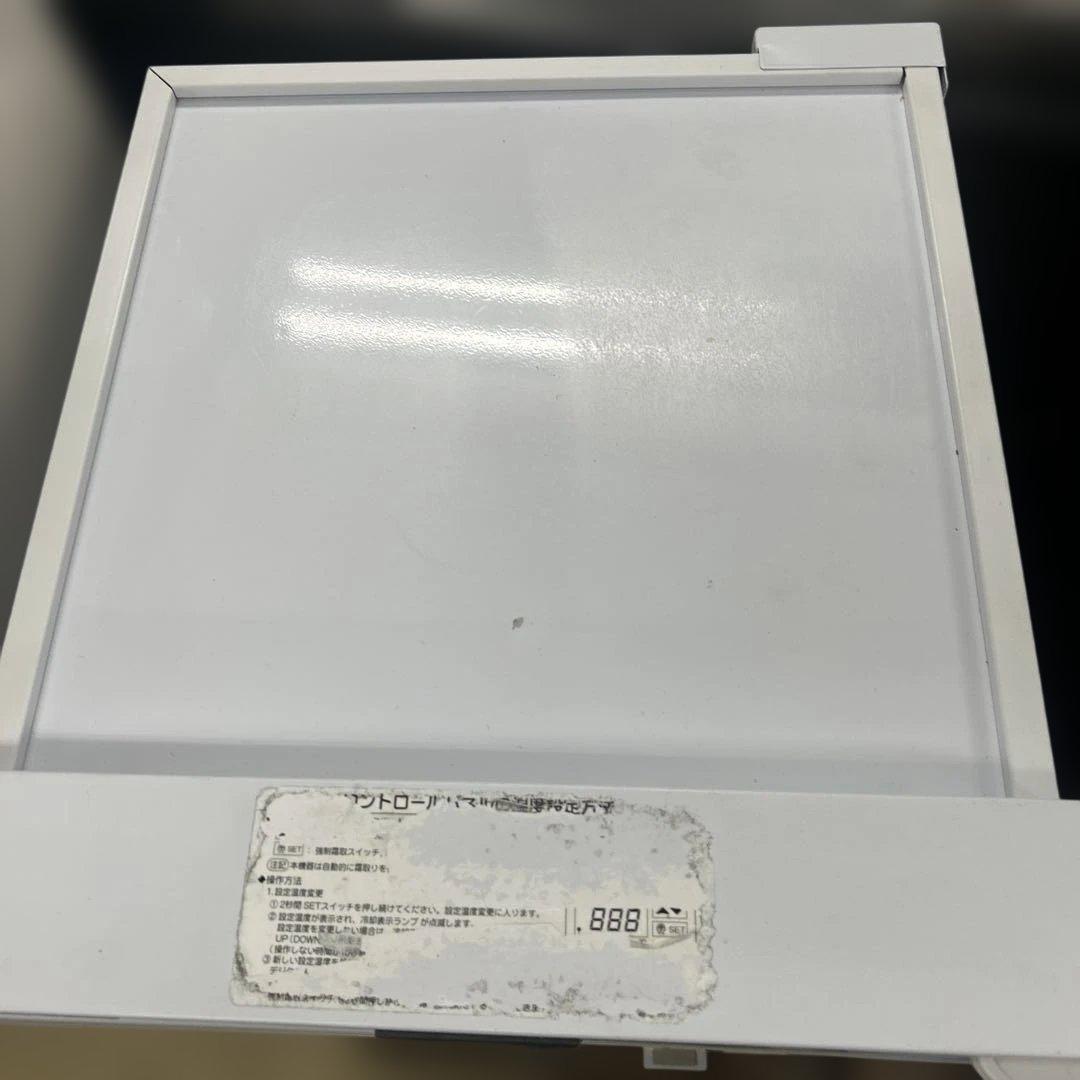 6550 Panasonic 小型冷凍ストッカー SCR-T66D-A