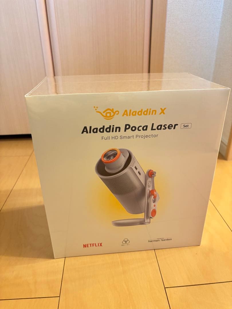 Aladdin Poca Laserポータブルプロジェクター 本体