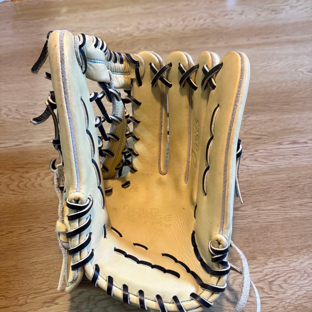 asicsグローブ 外野手用