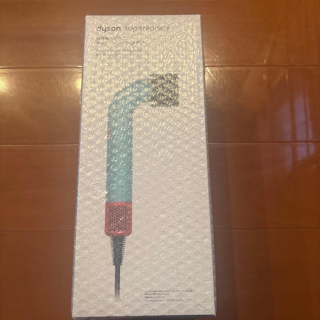 Dyson Supersonic HD17 ヘアドライヤー