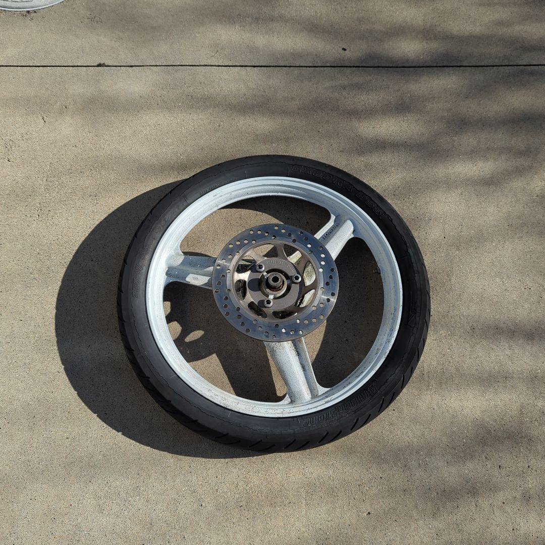 HONDA NS50F フロントホイール