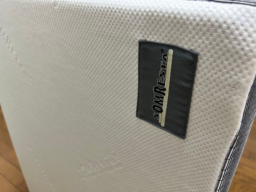 ソムレスタ ゼロギャップ&リッチ シングル マットレス 三つ折り