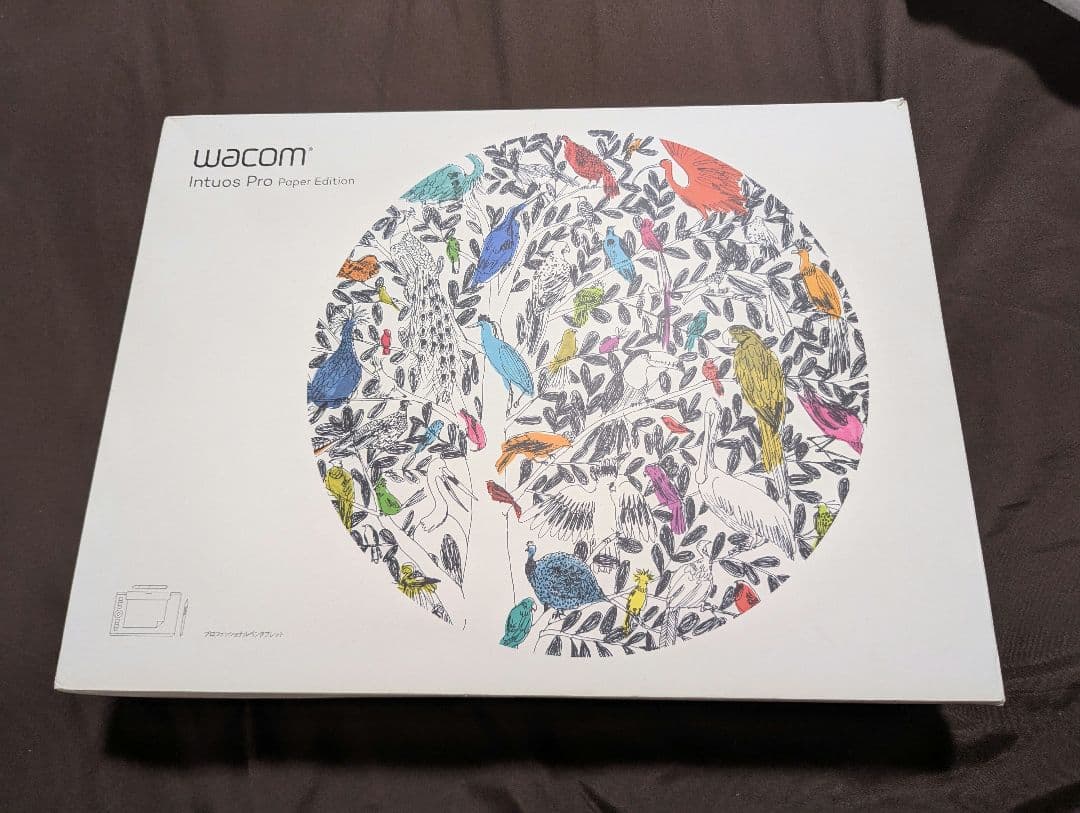 液タブ・ペンタブ Wacom Intuos Pro Paper Edition PTH-660