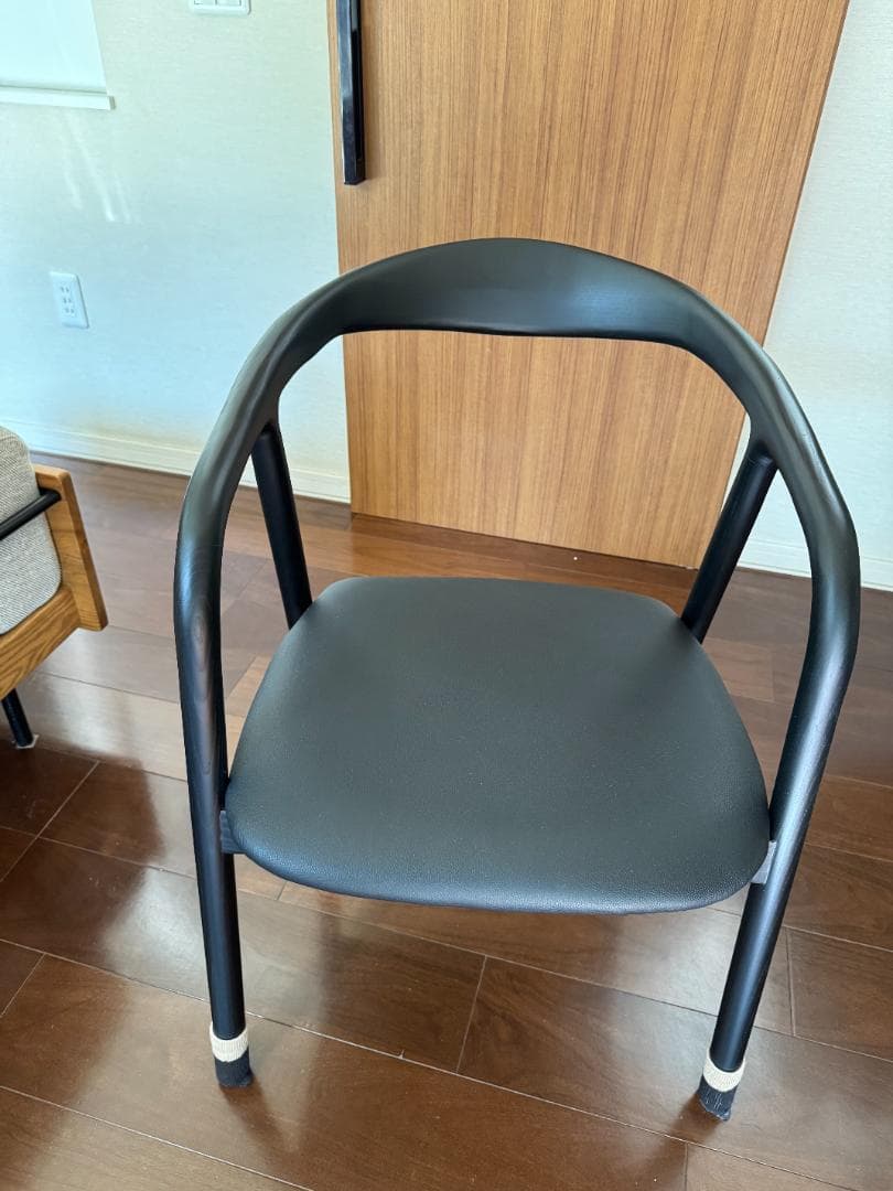 セットの椅子 4