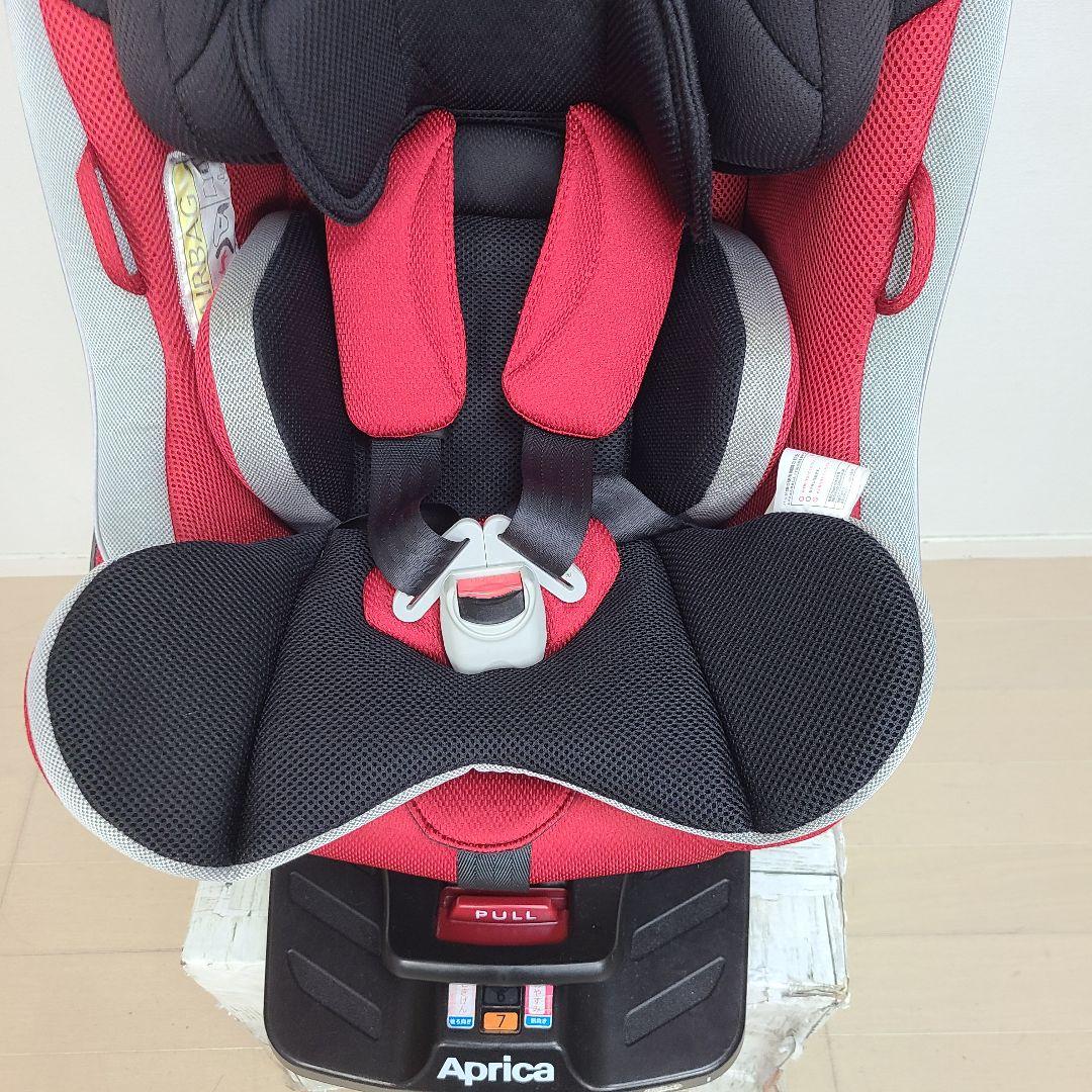 ☆*☆様 綺麗　 チャイルドシート アップリカ ISOFIX シートベルト　ジュ