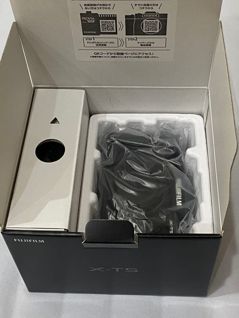 【未使用品】FUJIFILM X-T5 ブラック 本体