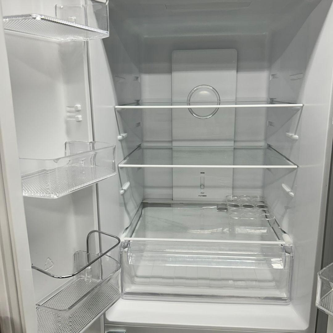 135 冷蔵庫　大型　300L～400L　極美品　観音開き　格安　大人気　6ドア