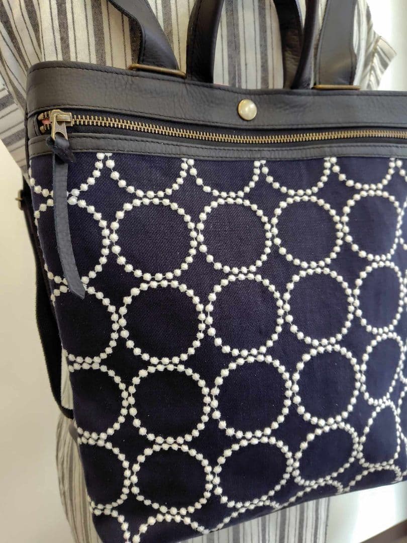 2点おまとめ　/2025tambourineタンバリンネイビー×白/牛革A4トー