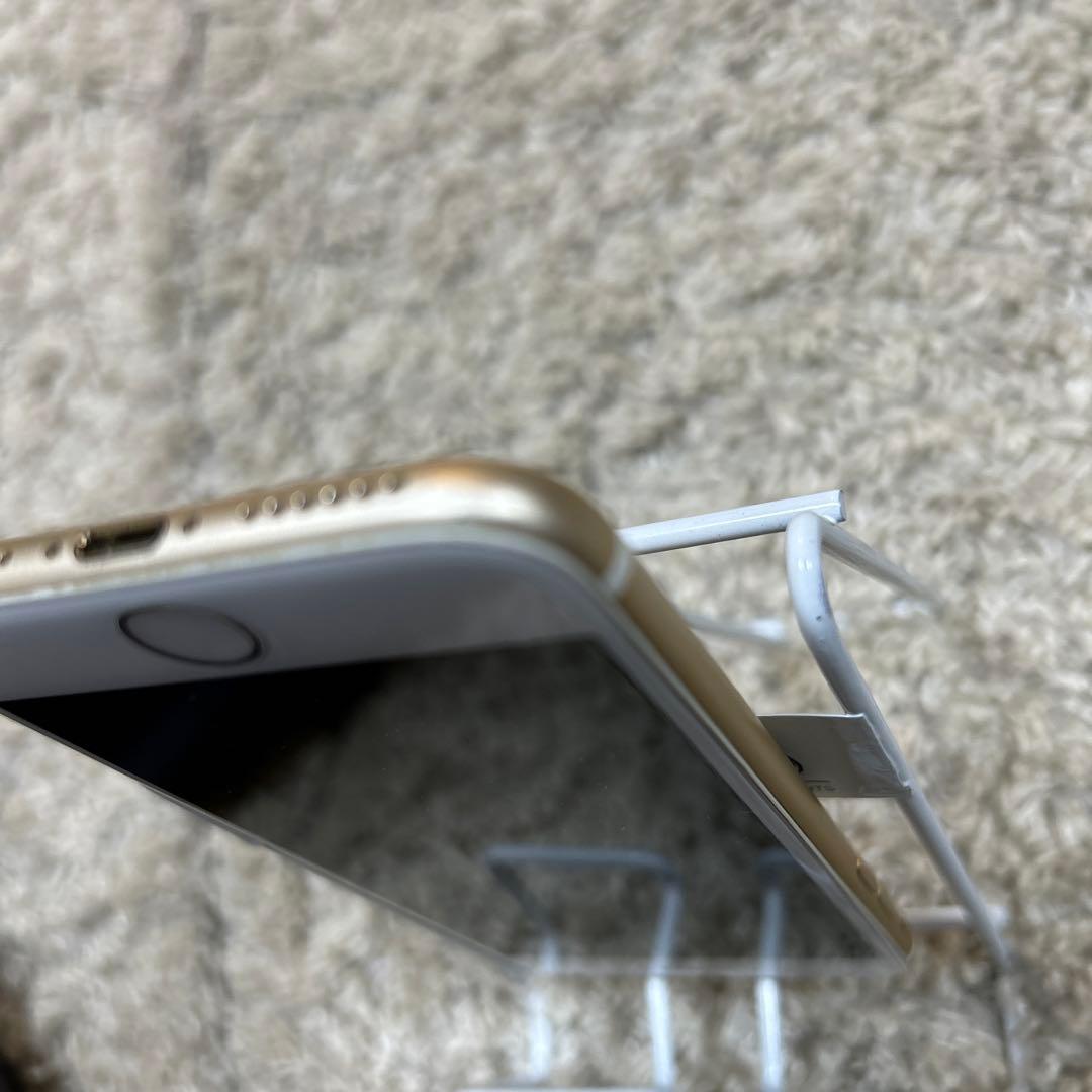 期間限定セール　 iPhone 7 Gold 128 GB Softbank