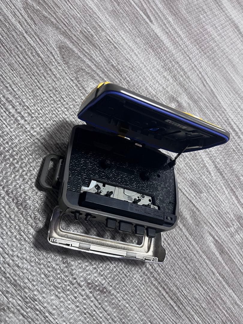 F*D様 価格改定 sony sports カセット ウォークマン 動作品