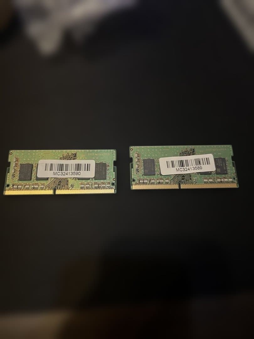 【動作確認済】SAMSUNG 8GB PC4-2666VメモリーノートPC ２つ