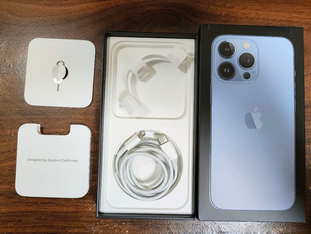 美品　iPhone13pro　シエラブルー　128gb　SIMフリー