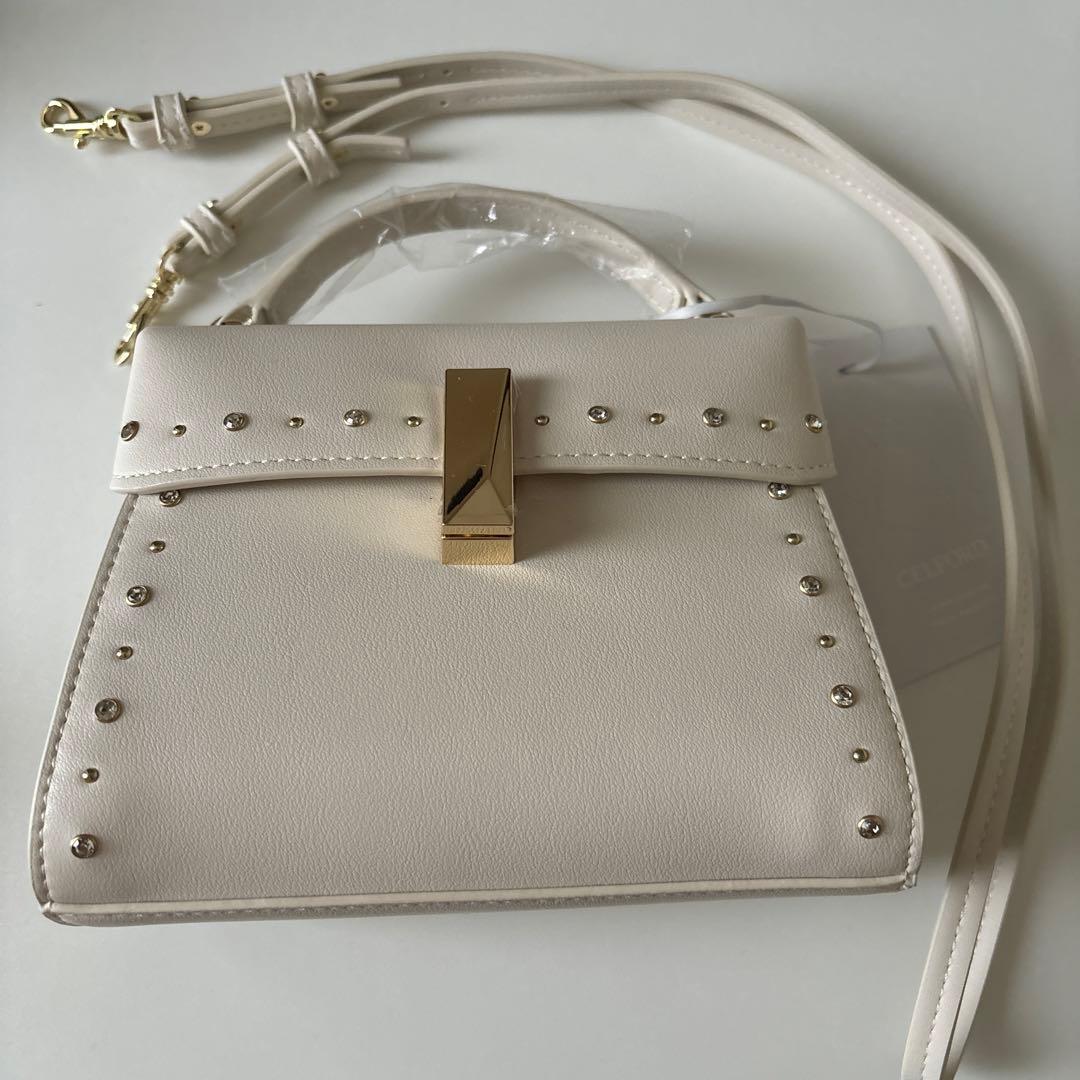 CELFORD リュタン ビジュースタッズポシェット IVR