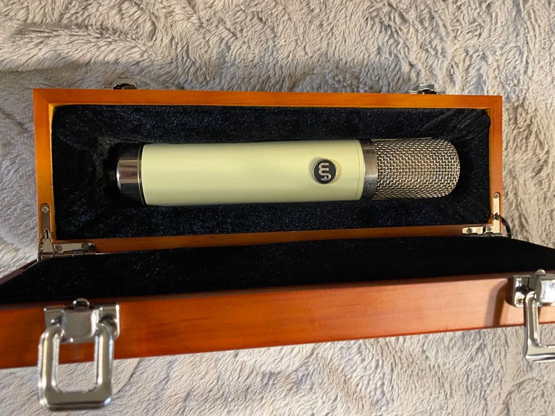 WARM AUDIO WA-251＋ハードケース