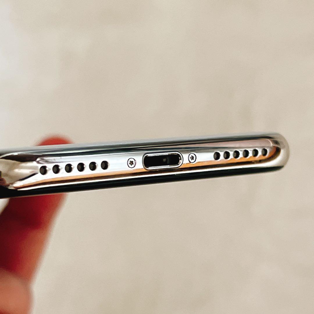 Apple iPhone X シルバー 本体 64GB