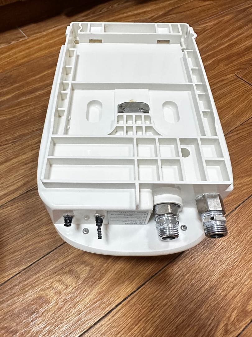 肌　うるおい　高濃度　炭酸泉　シャワー B-da(ビーダ)