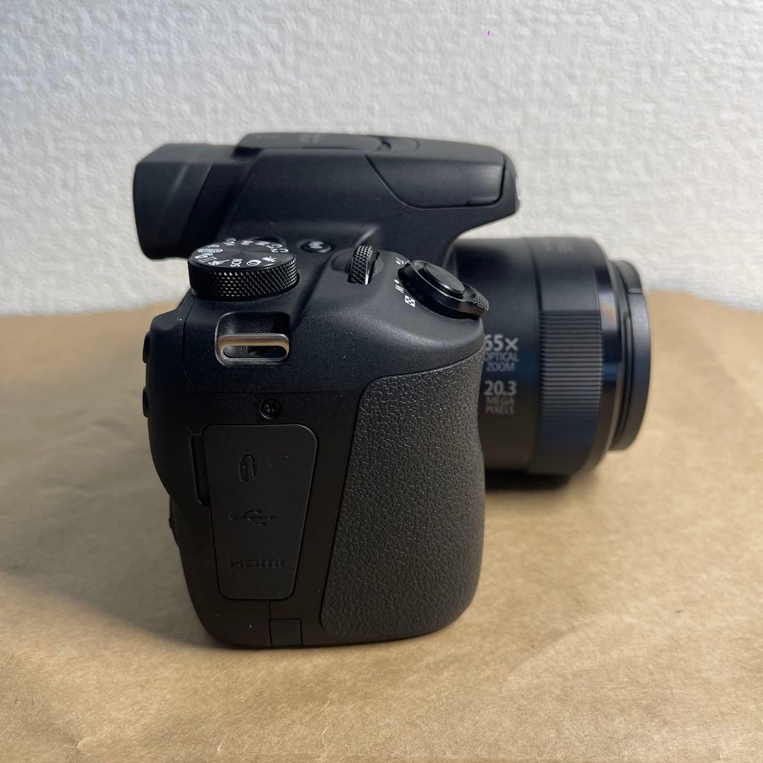 【新品展示品】Canon PowerShot SX70HS 本体　付属品あり完品