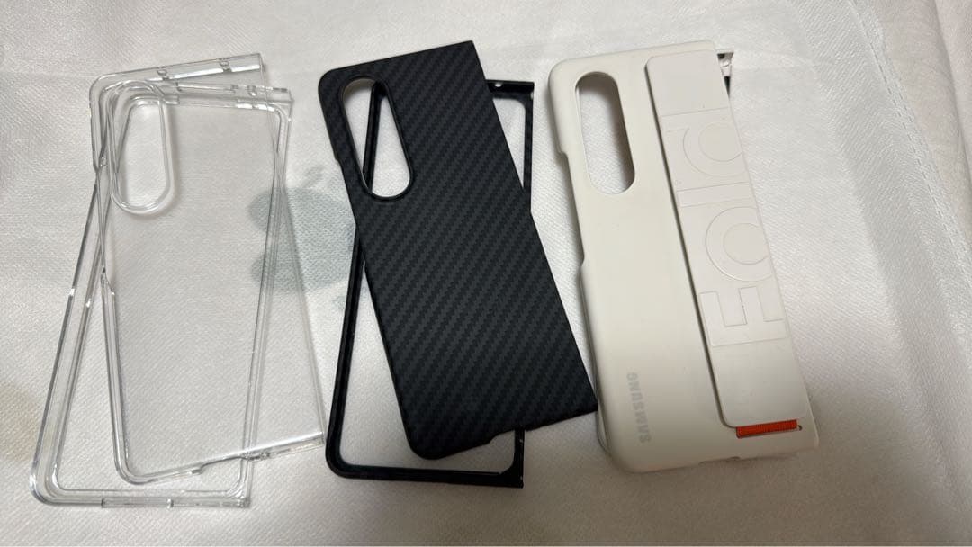 美品 Galaxy Z Fold4 256GB 韓国版 ゴールド SIMフリー