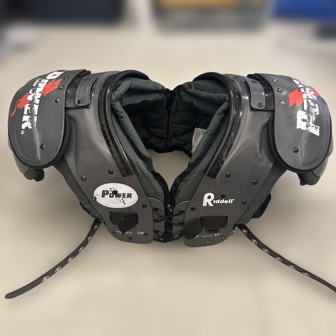 アメリカ　ショルダーパッド　Riddel PM340 SM