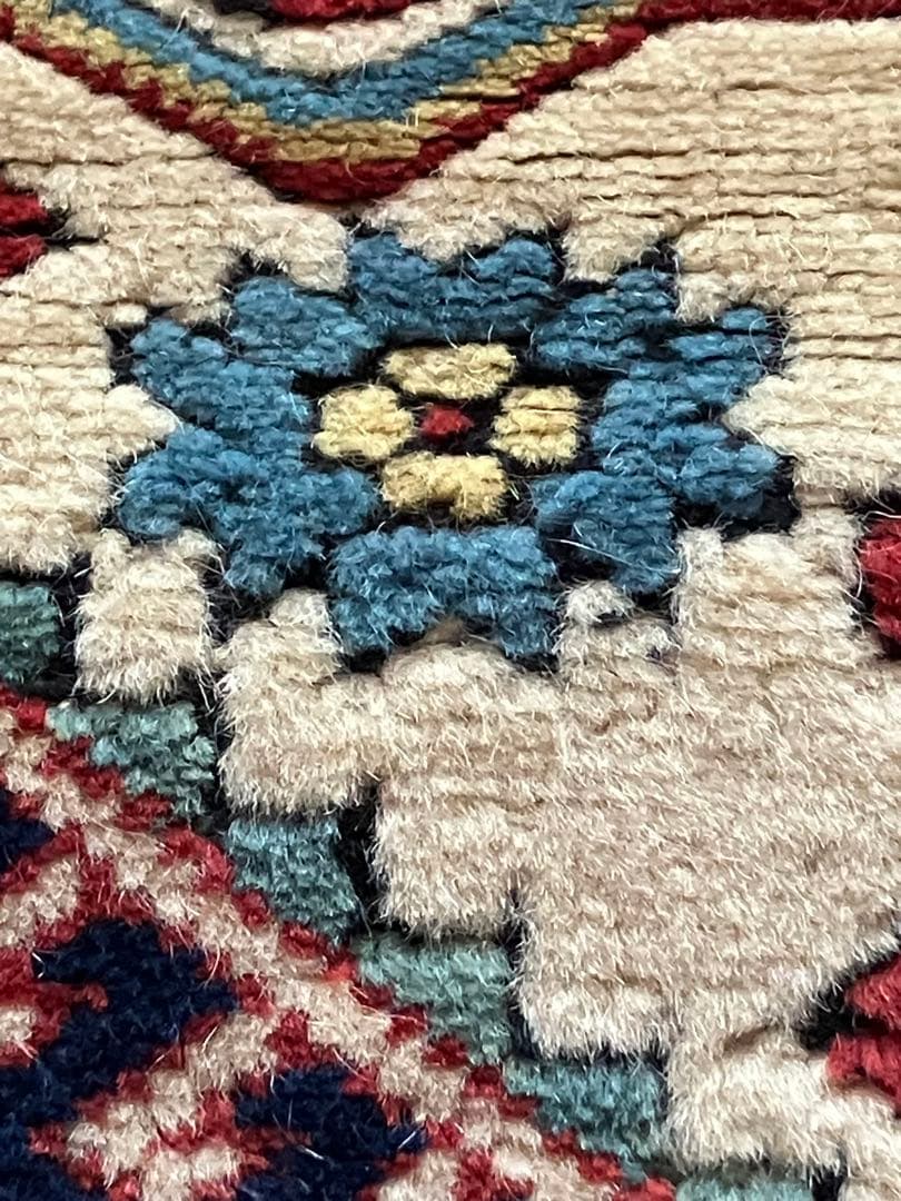 【リボン】トルコ　ヴィンテージ　カイセリキリム　ラグ