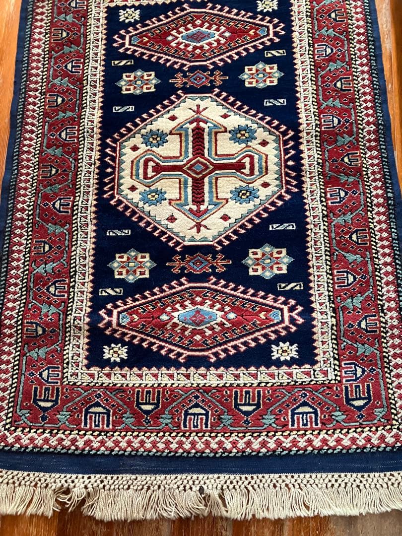 【リボン】トルコ　ヴィンテージ　カイセリキリム　ラグ